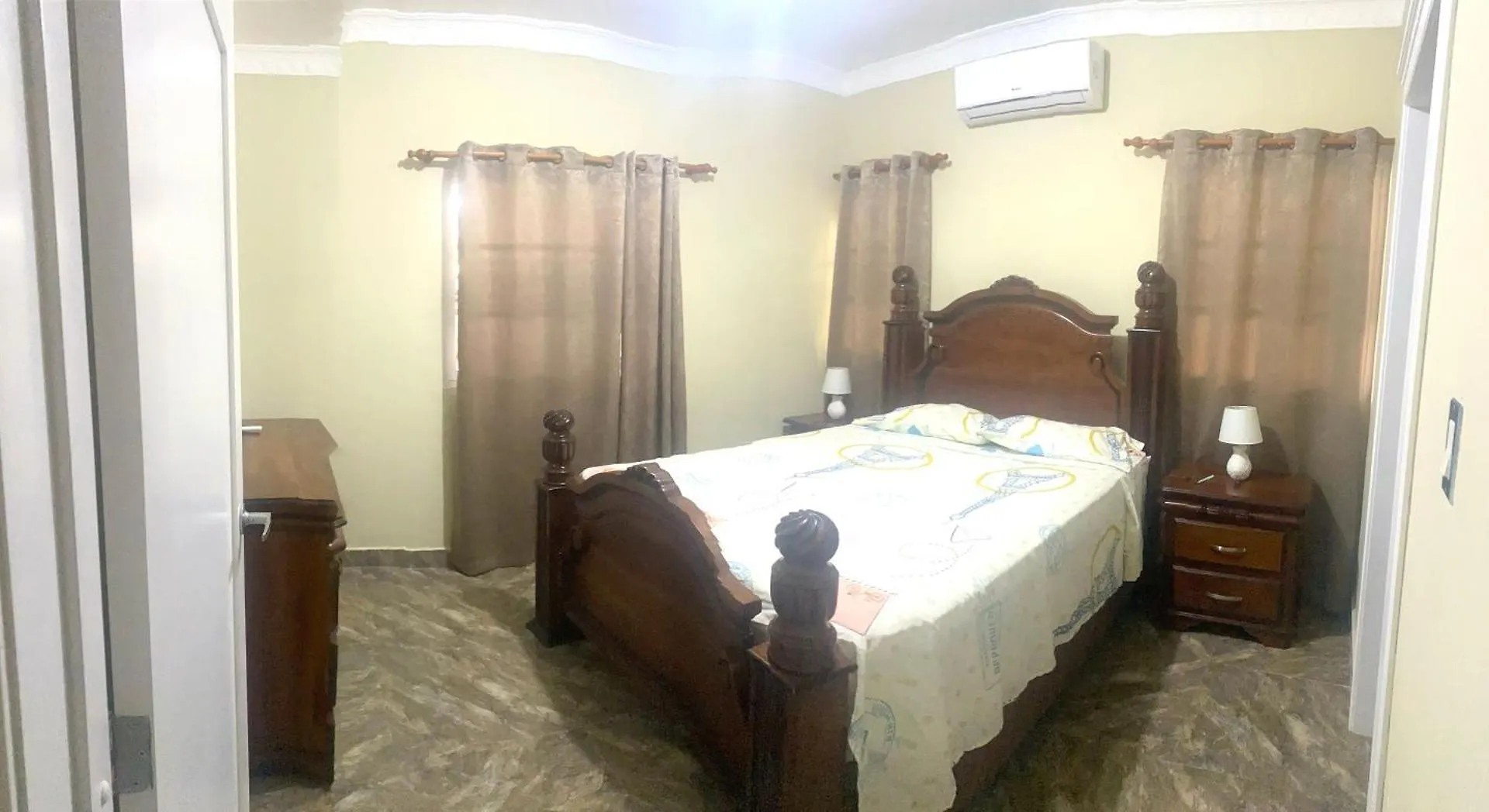 De Luna House Cabrera Dominikanische Republik